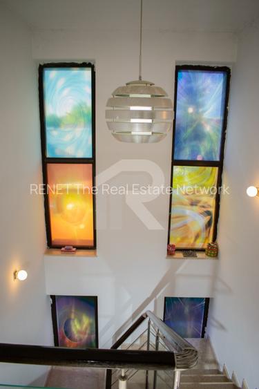 VILA Darza  -350 mp utili \ 700 mp teren\ 6 camere\4 bai - 280000 E negociabil - 12