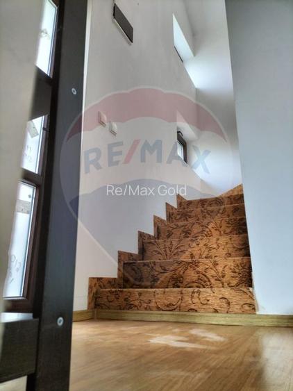 Casă / Vilă cu 4 camere la 25 min de Piata Victoriei - Tartasesti - 8