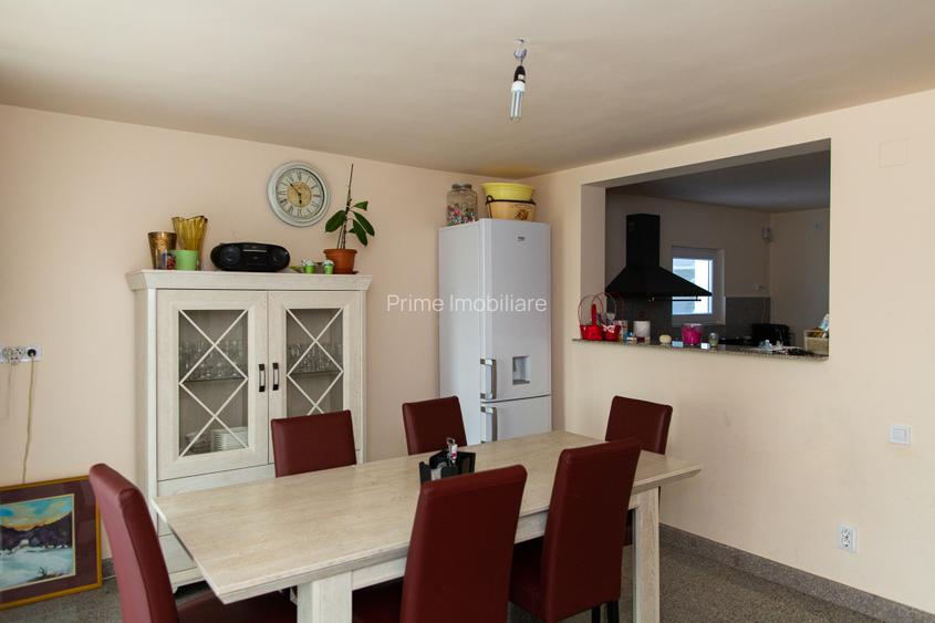 CASA INDIVIDUALA 6 CAMERE, 220 MP, CU PISCINA, CIUGUD - 12