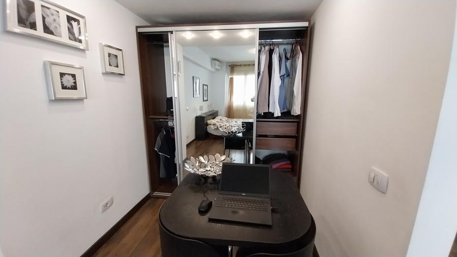 Garsonieră la intrarea parcului Cișmigiu - 11