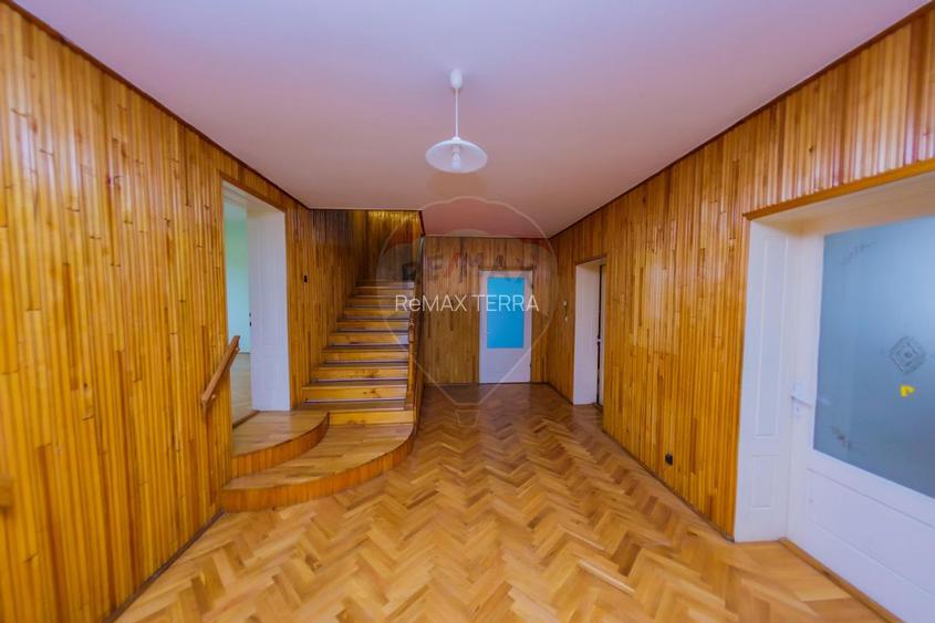 Cladire de inchiriat - in zona Parcul Mare ( camin de batrani, centru) - 14