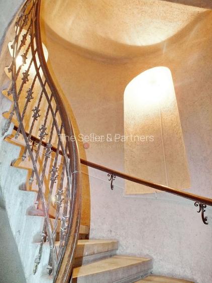 Imobil Piata Sfatului - 16