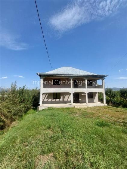 Casa de vanzare la pret de apartament Onesti - 10