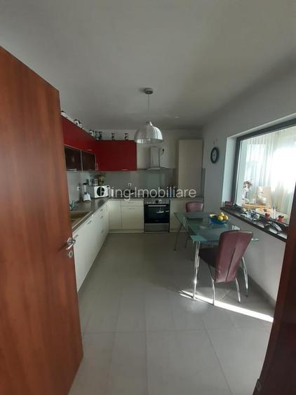 Apartament cu 3 camere spatios intr-o zona linistita a Clujului - 5