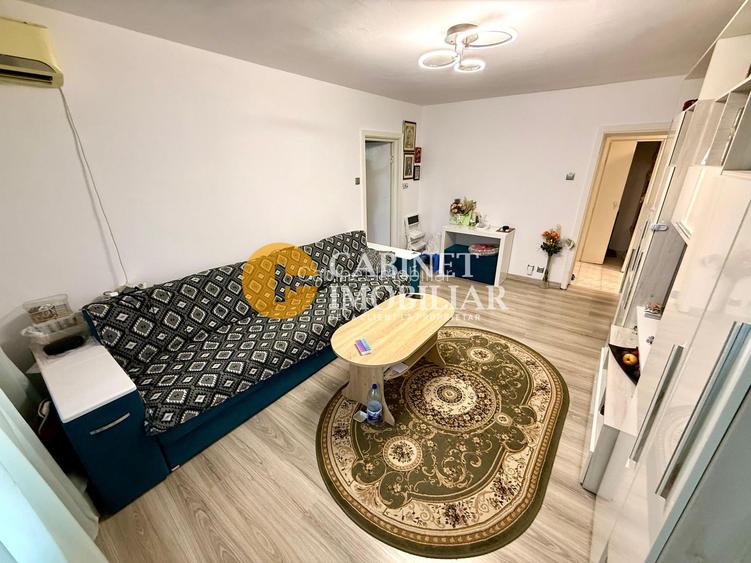 3 Camere SemiDecomnadat - Bloc Fara Risc - Zona Podu Ros - 2