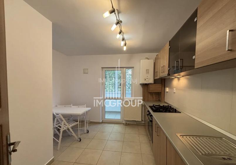 Oportunitate! Vanzare Apartament decomandat 2 cam, str Pasteur - UMF - 3