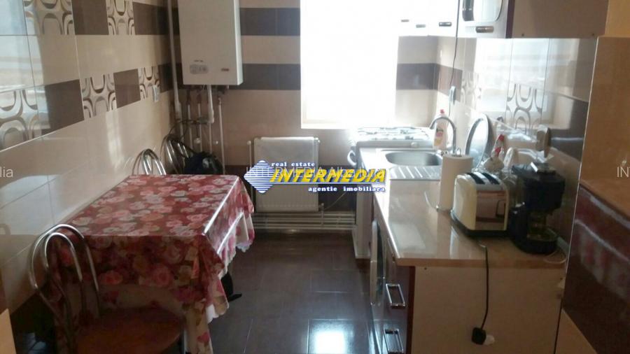 Apartament cu 2 camere Cetate-Bulevard etaj intermediar mobilat si utilat - 3