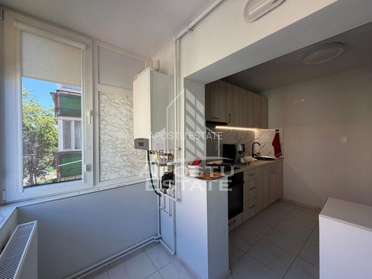 Apartament cu 3 camere, garaj, de vanzare, zona Plavat I I,Timisoara - 3