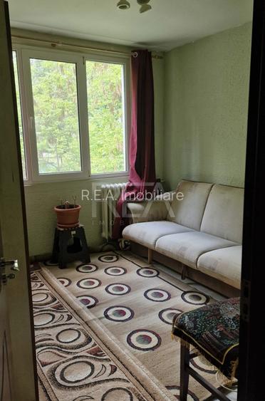 3 camere, 1/4, anvelopat, 64mp-Drumul Taberei-Romancierilor - 3