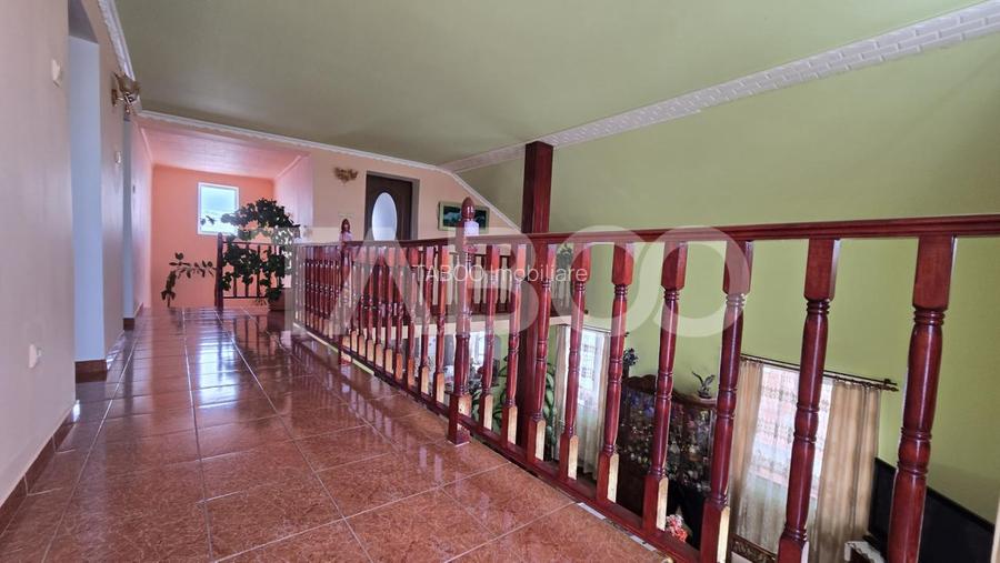 Casa individuala de vanzare 4 camere 159mpu teren liber 725mp Daia - 5