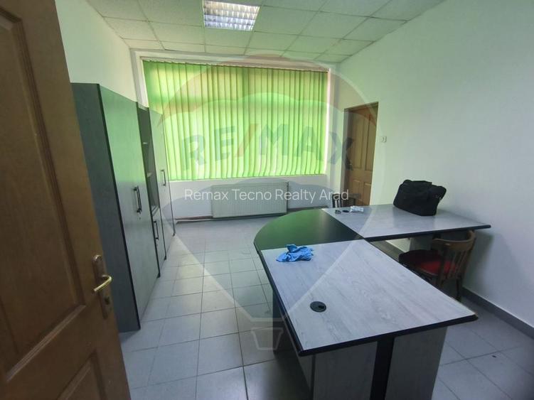 Spatiu industrial de 435mp de inchiriat in zona Sannicolau Mic - 5