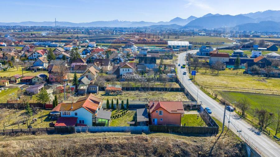 Teren 1350 mp-Strada Lanii/ COMISION 0% - 9