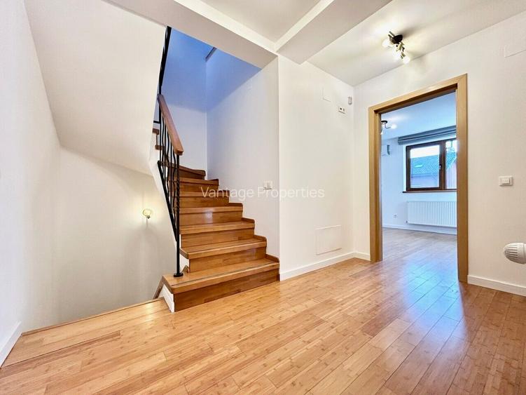 Villa, complex with swimming pool, tennis court, Iancu Nicolae - 14