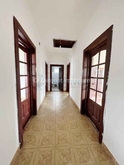 Proprietate comercială și rezidențială, birouri și teren, 50 km de Oradea - 8