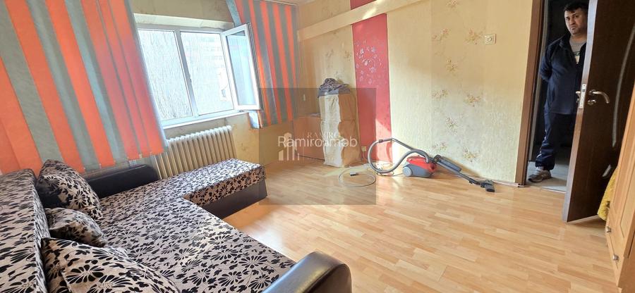 Apartament 2 camere, semidecomandat - Berceni (sector 4) - 2