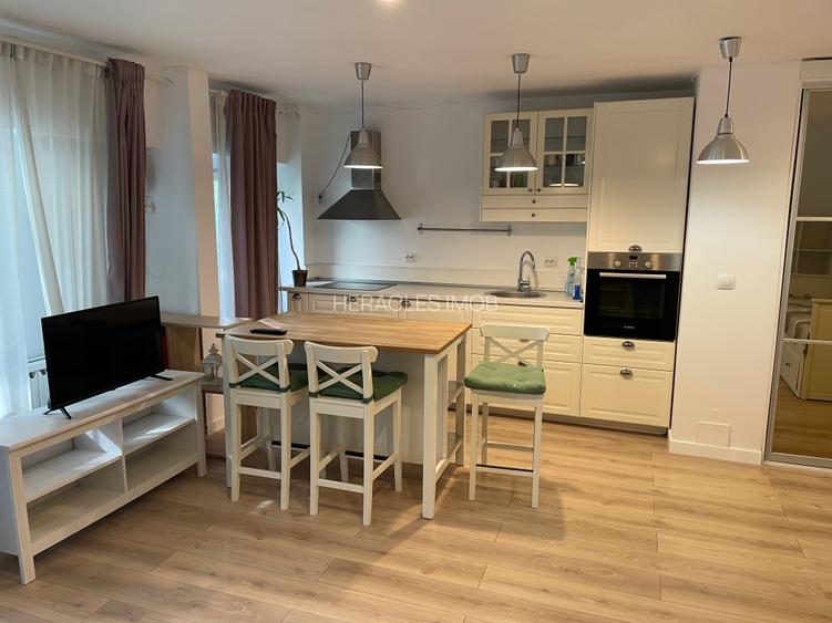 mall vitan ,strada vlaicu voda, - 2