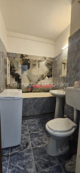 Garsoniera 30 mp - Centrul Civic - Str. Harmanului - Cod intern 2015 - 7