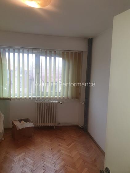 Apartament 4 Camere Exclusivitate Casa de Cultura - 9