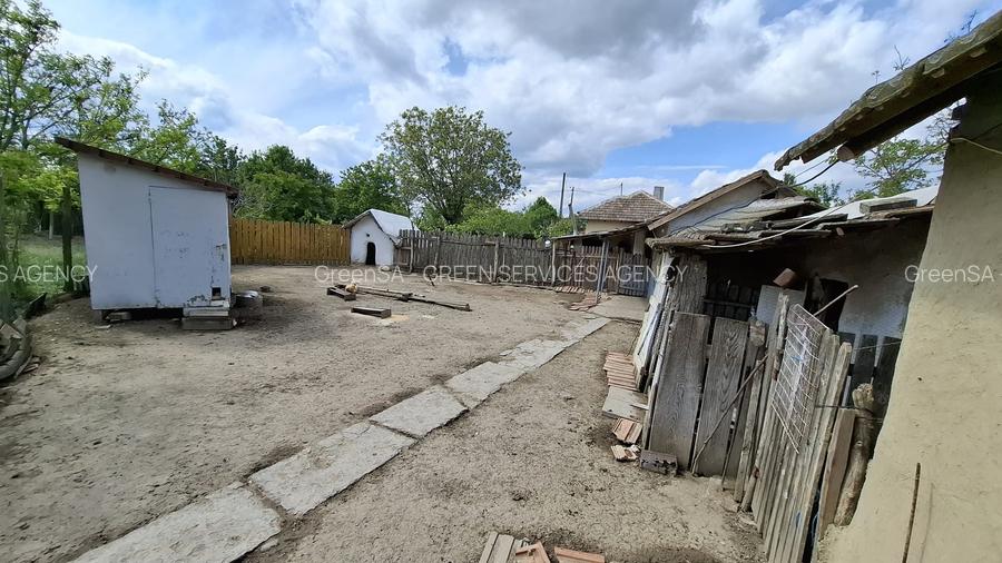 Casa paianta locuibila. Teren 1772 mp, desch. 30 ml. Asfalt, curent, apa, canal. - 16