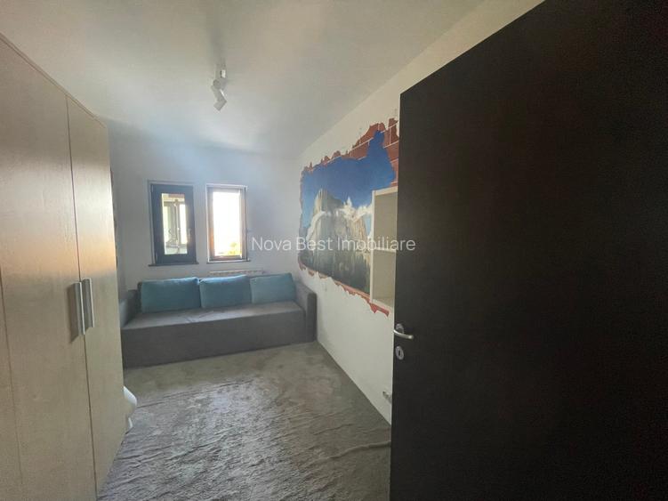 Capitol- bl. Capitol ap.3cam dec et 10 din 12 vedere la mare din toate camerele - 12