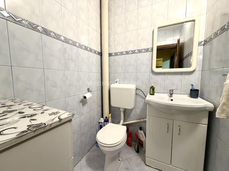 Apartament spatios, 3 camere, 70 mp utili, etaj 3 - zona Dacia - 5