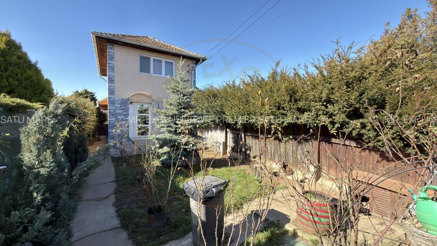 Casă 2 camere P+1 , Teren 191 mp - Str. Șoimului - Carei - 2