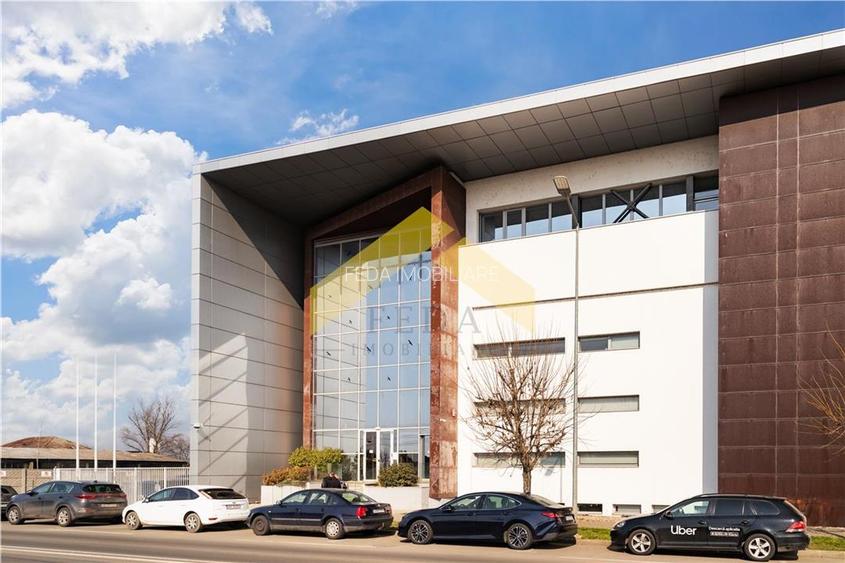 Cladire multifunctionala D+P+2E zona Aeroport de vanzare - 17