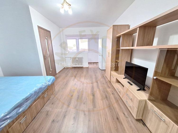 Garsoniera Cocheta de Inchiriat - 9