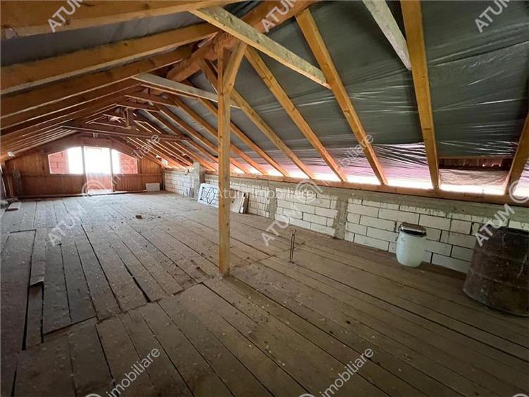 Casa individuala compusa din 2 corpuri teren 2000 mp loc Chirpar Sibiu - 18