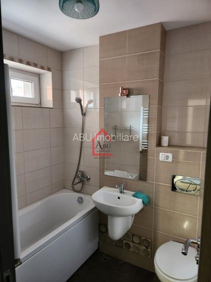 Apartament 2 camere , Podu Ros, eetaj intermediar - 3