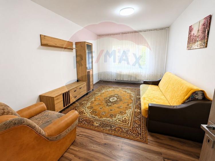 Apartament cu 2 camere de închiriat in Cartierul Valea Cetatii