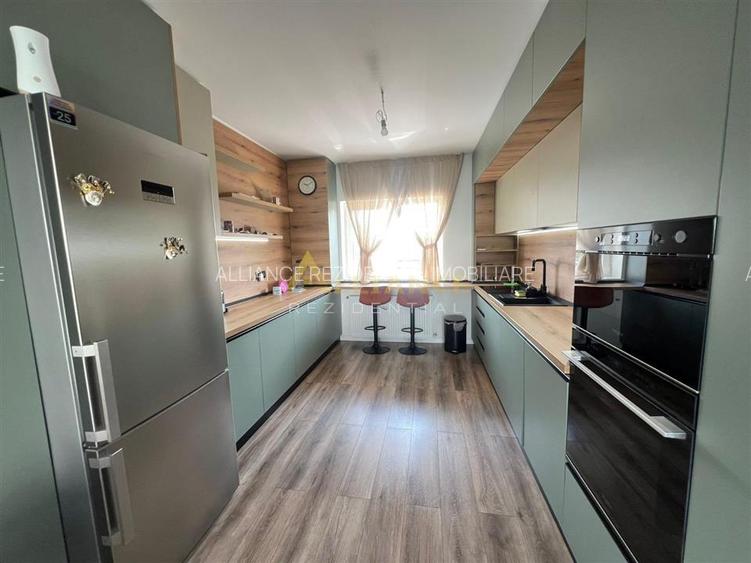 Casa tip duplex - 4 camere 2 bai - teren 217mp - 13