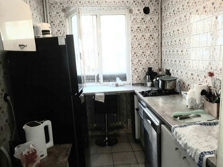 Obor, Colentina, Teiul Doamnei, Sectia 7 de Politie, 8 minute de metrou - 9