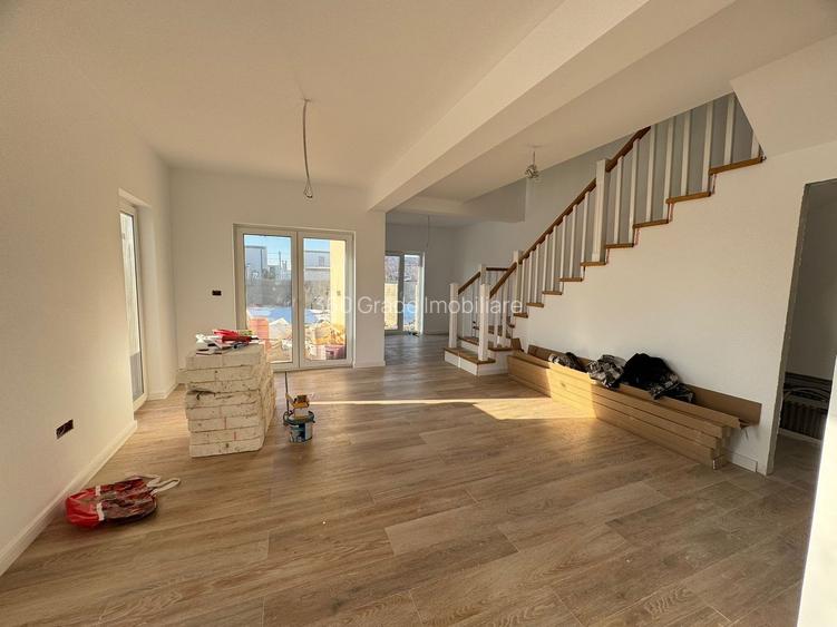 Duplex în Moșnița Noua ă, lângă M.City LOCAȚIE EXCELENTĂ! Comision 0 - 4
