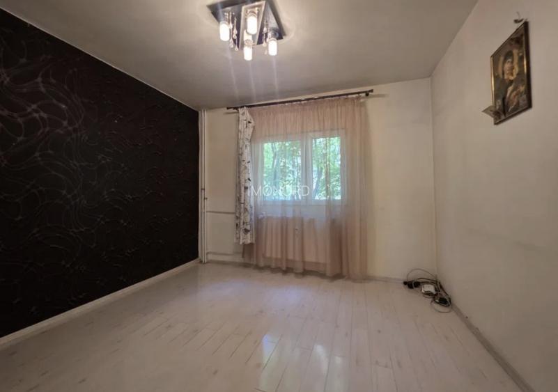Vânzare apartament de 3 camere Drumul Taberei- Parc Moghioros - 6