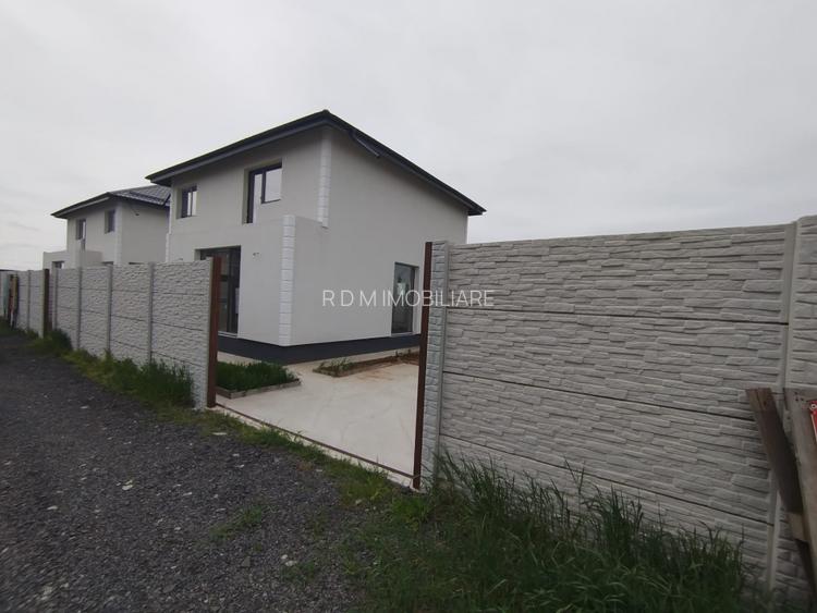 Case individuale parter+etaj in Clinceni - 3