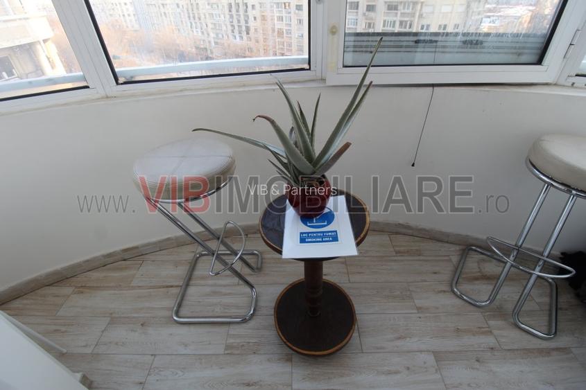 Decebal-Piata Alba Iulia-vedere bulevard-studio complet renovat - 5