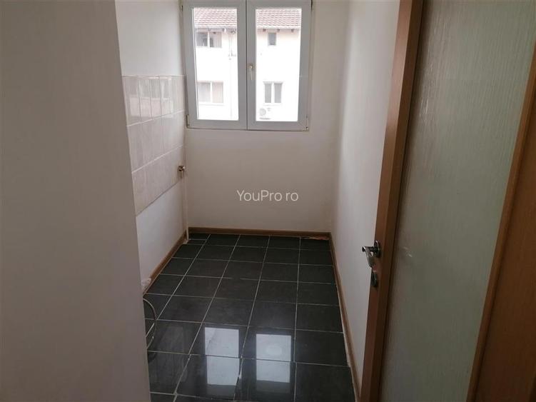 Proprietar Apartament Renovat Spitalul Judetean - 2