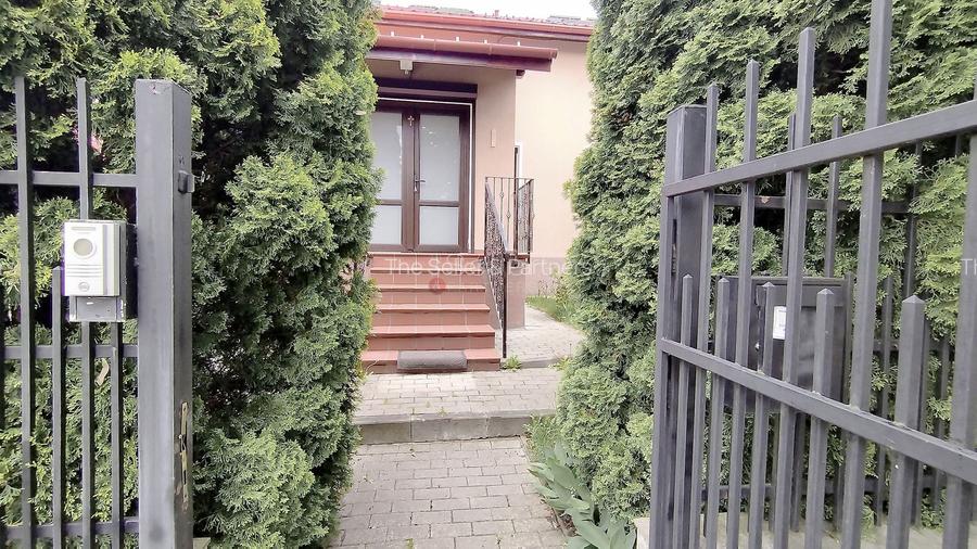 Resedinta familiala in Bunloc – intimitate, natura si acces rapid - 39
