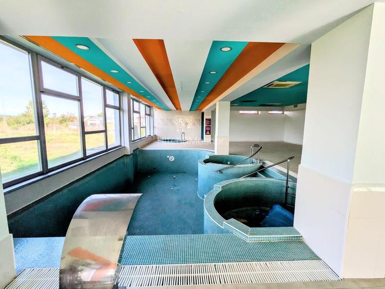 Clădire cu Spațiu Generos pentru Investiții Diverse - 7