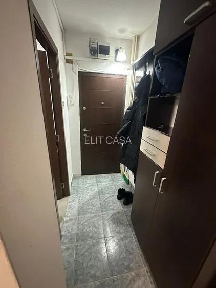 Apartament cu 2 camere, etaj 3/4, zona Tatarasi - 5