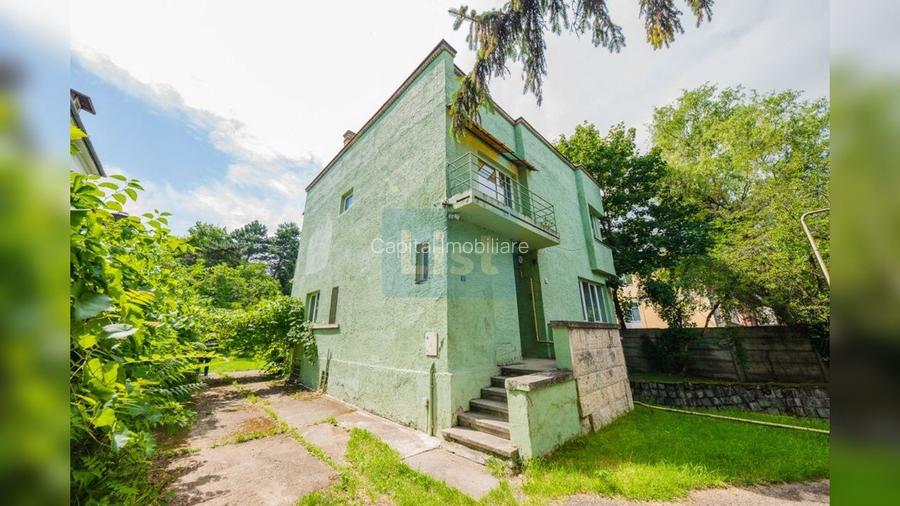 Teren generos și casă deosebită lângă Parcul Central - 6