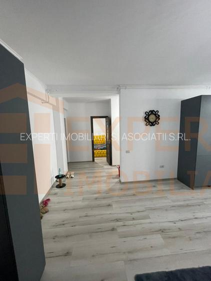 Apartament de vânzare in zona Mamaia Nord, la 30 m de plaja - 11