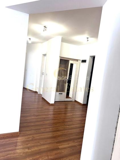 Apartament 3 camere de vanzare– Tractorul - 4