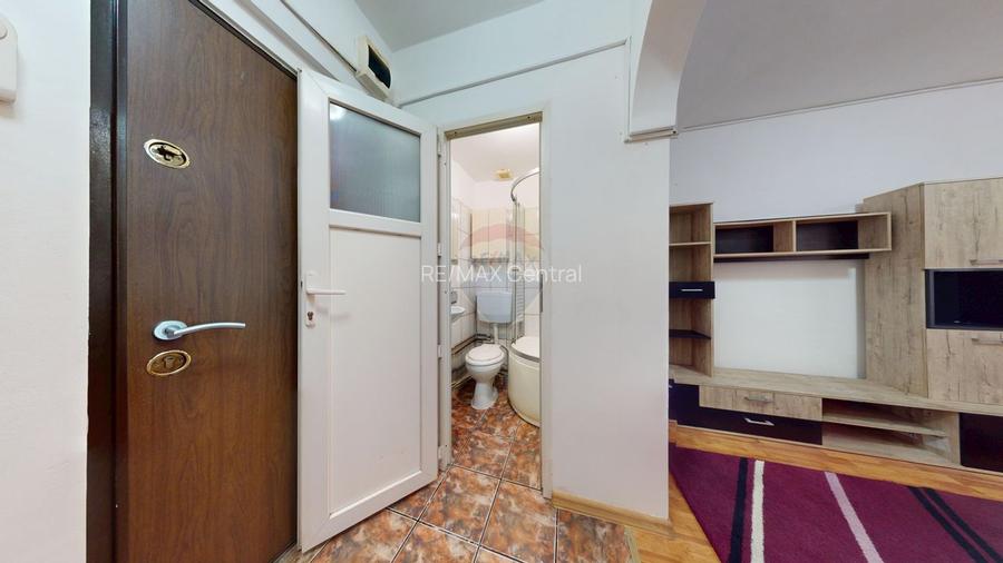 Garsonieră mobilată și utilată - ideală pentru locuit sau investiție - 8