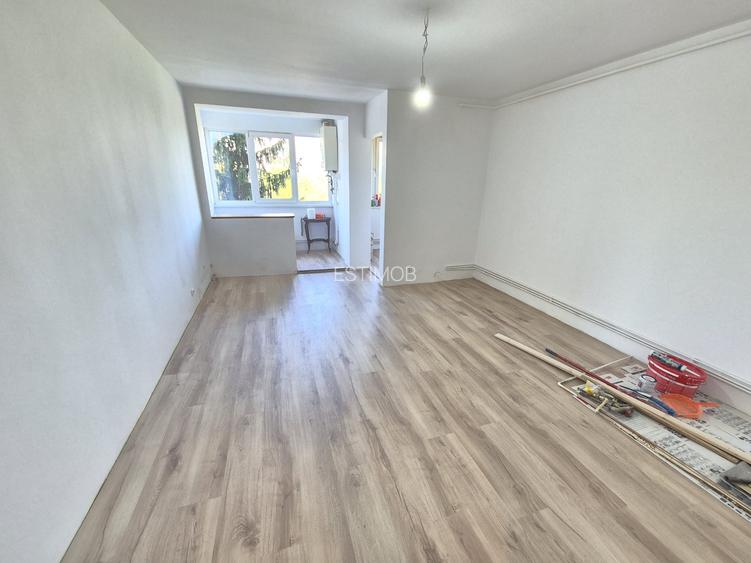 Vanzare garsoniera  zona Astra Str.Soarelui etajul 4 din 9 bloc cu 2 lifturi - 7