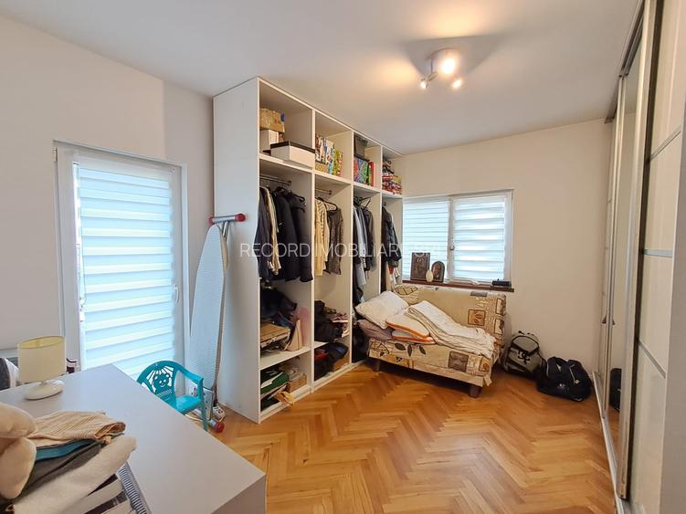 Duplex situat in Floresti zona Terra - 10