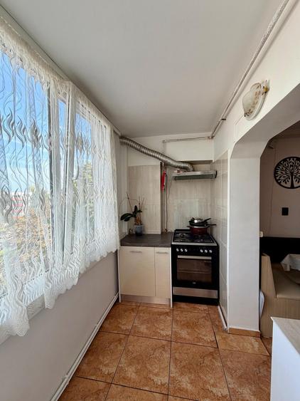 City Park Mall Tomis III Apartament 3 camere decomandat si parcare termen lung