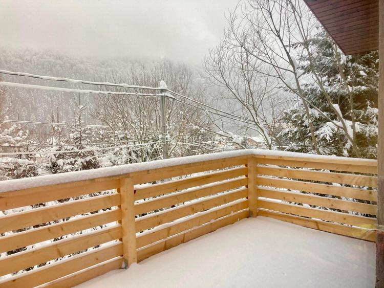 Vila spatioasa -7 camere-vedere panoramica-Azuga - 10