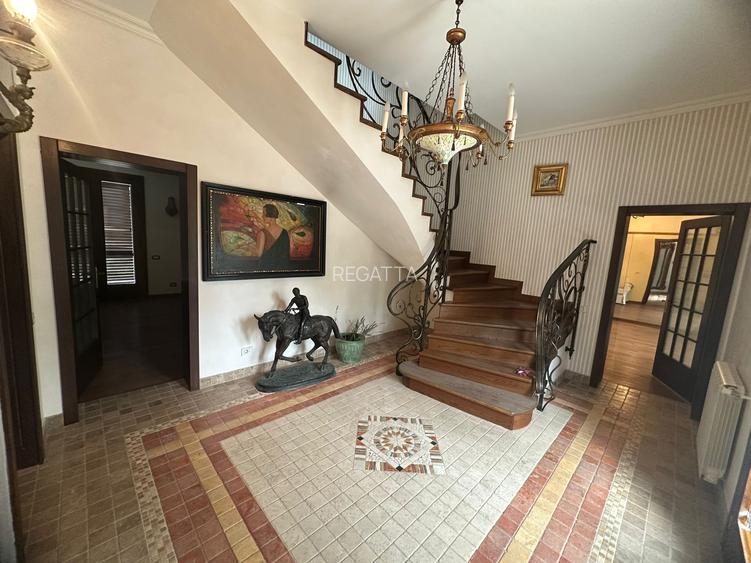 VILA CU IZ PROVENSAL  CU TEREN GENEROS SI PISCINA EXTERIOARA INCALZITA - 5